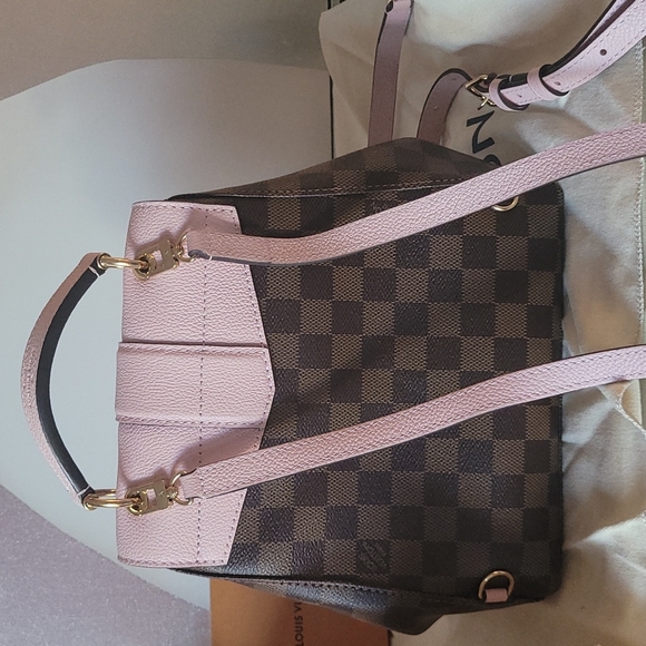 Louis Vuitton Clapton Backpack. Pink Damere print. - Picture 3 of 13